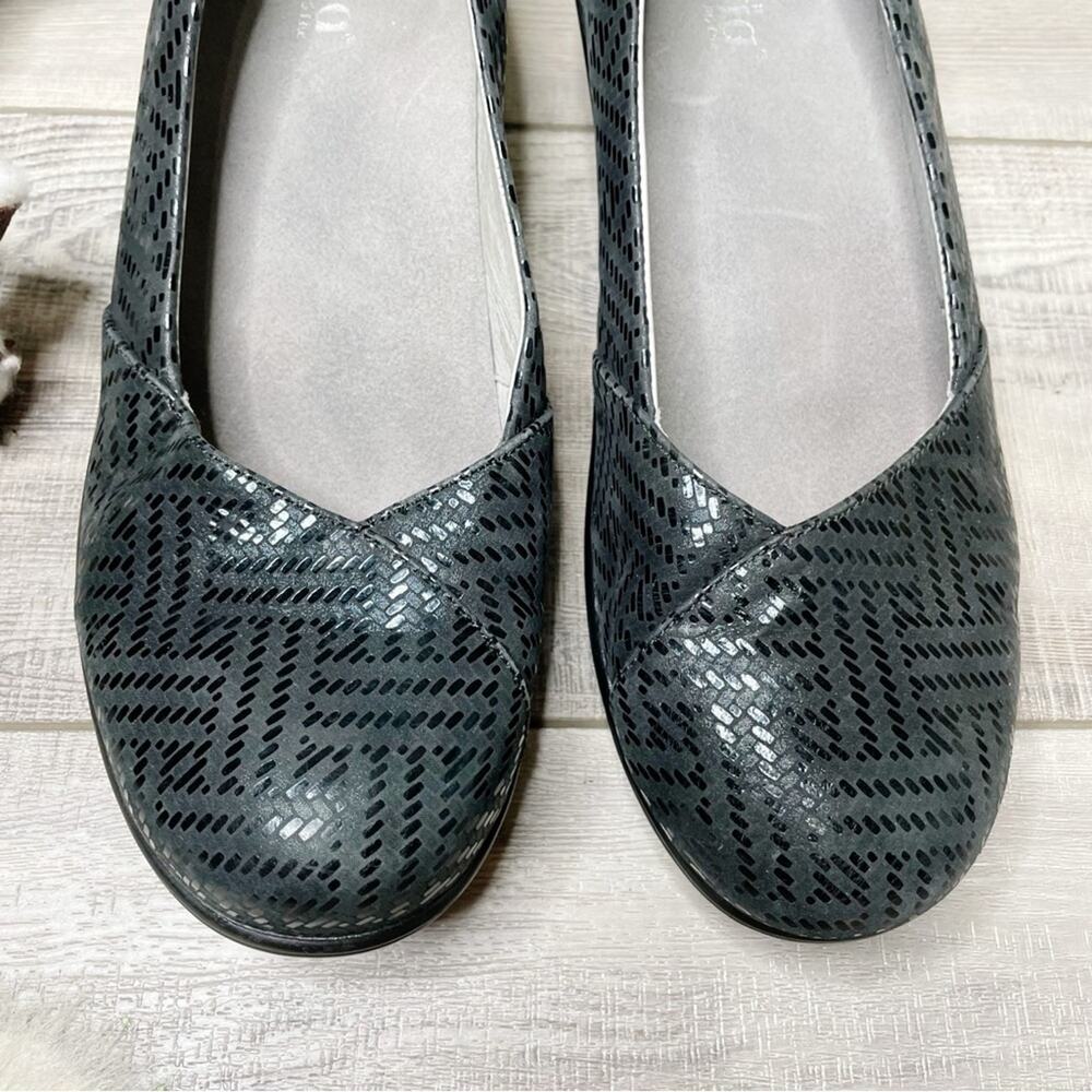 Alegria Flirt Slip On Leather Career Fashion Wedge Pumps Black Dazzler Size 12 - Picture 3 of 8